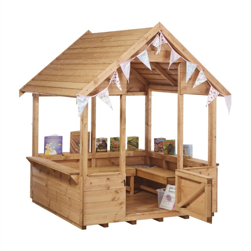 View Outdoor reading room - Outdoors range Outdoor reading room